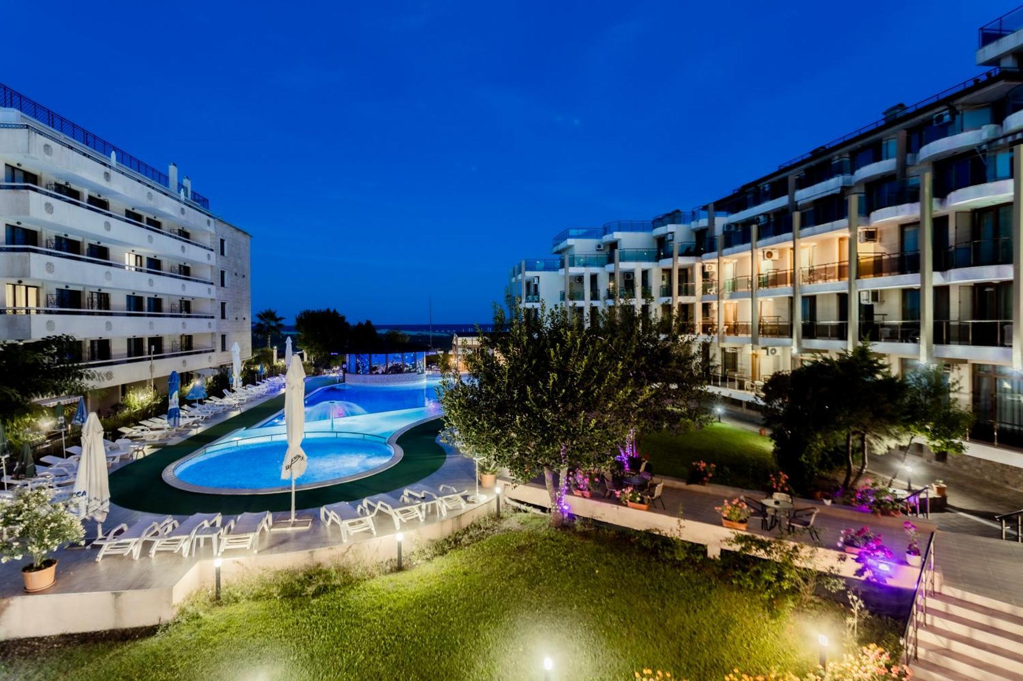 Aparthotel Hotel Prestige City II Primorsko Extérieur photo