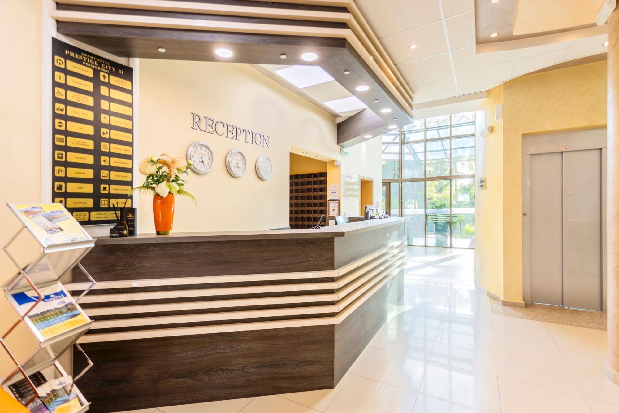 Aparthotel Hotel Prestige City II Primorsko Extérieur photo